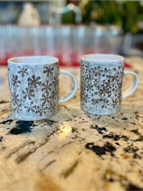 2 Unique OOAK Artist-made Ceramic Snowflake Pattern Mugs, Brown & White Glaze